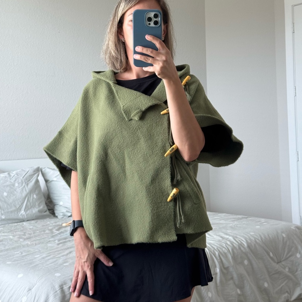 NWT Free People Toggle Poncho In Green Hooded OS One Size